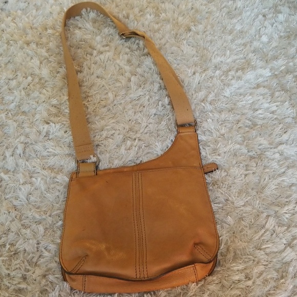 FOSSIL Leather Bags - Picture 5 of 8